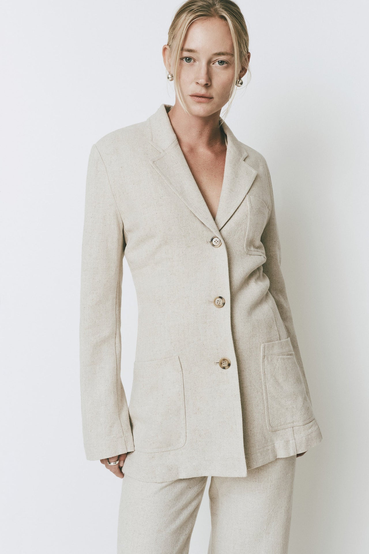 RUE SOPHIE CAMILLA LINEN BLAZER - WHEAT