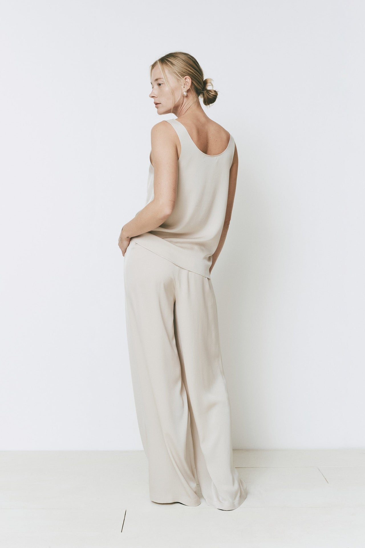 RUE SOPHIE ATELIER SATIN PANT - GREY