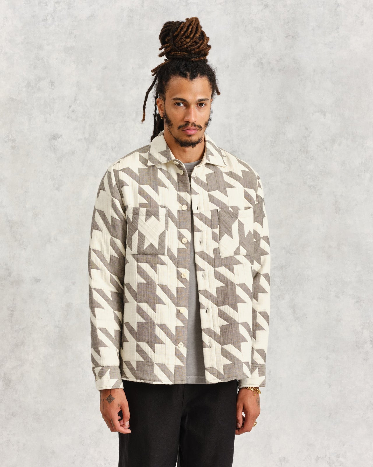 WAX LONDON WHITING OVERSHIRT HOUNDSTOOTH QUILT - ECRU/KHAKI