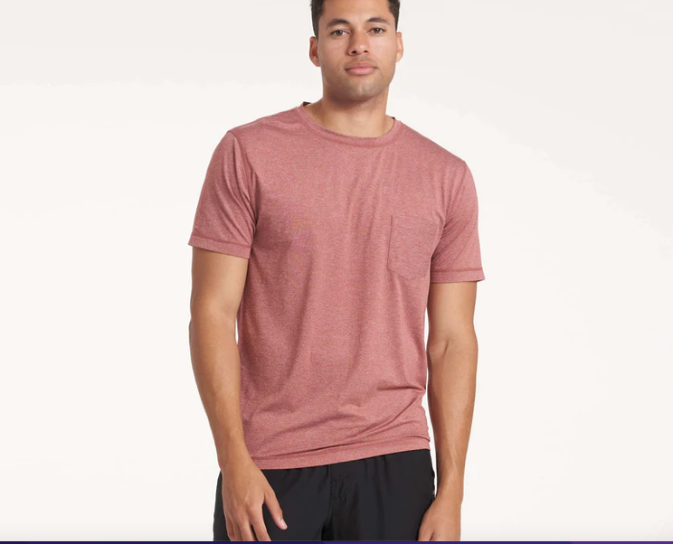 VUORI TRADEWIND PERFORMANCE TEE - HEATHER SIENNA