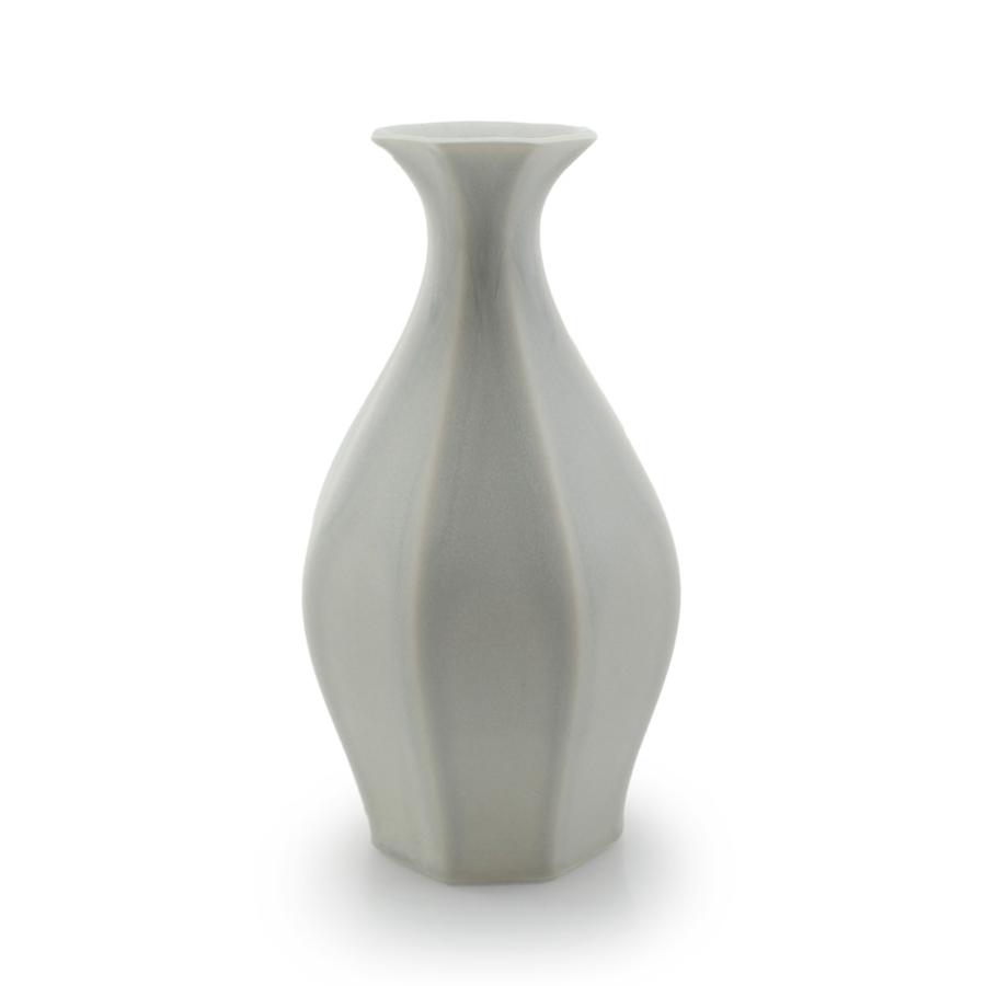 THE BRIGHT ANGLE TABLE VASE- SILK WHITE SATINE MATTE